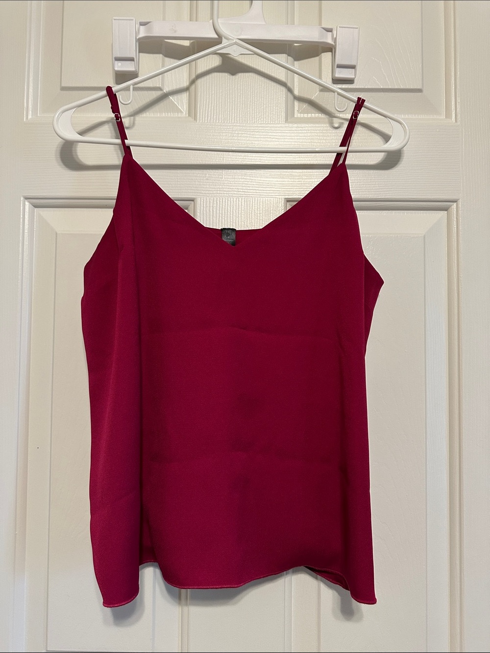Women’s Sleek Magenta Cami Tank Top